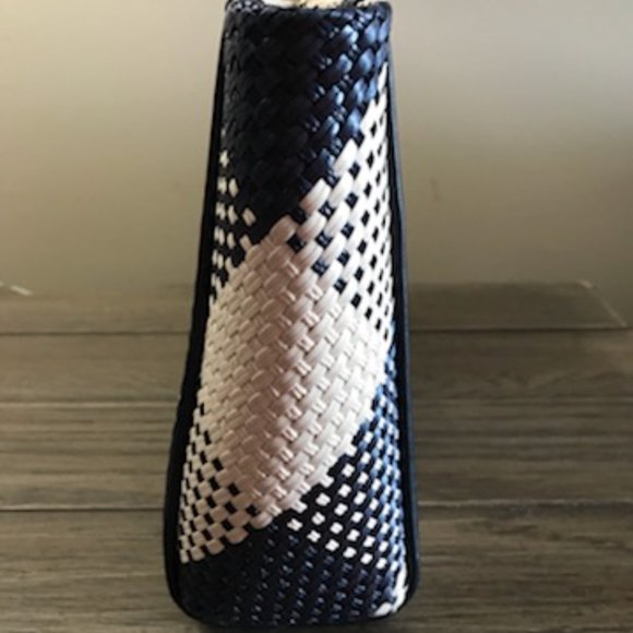 KATE SPADE NWT Gingham Woven Straw Clutch/Crossbody in Navy Blue & Ivory Alexia - Picture 13 of 16
